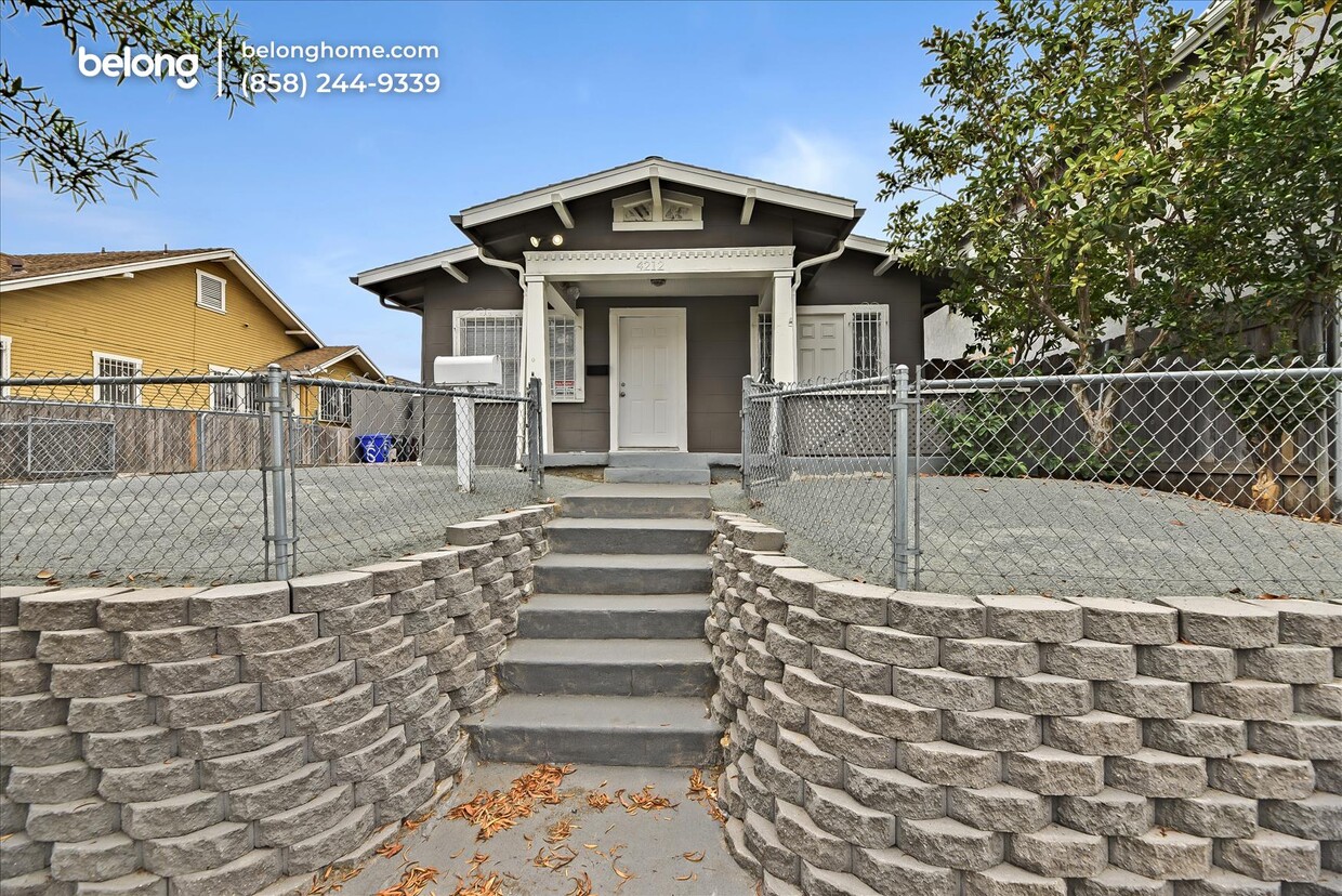 Foto principal - 4212 43rd St