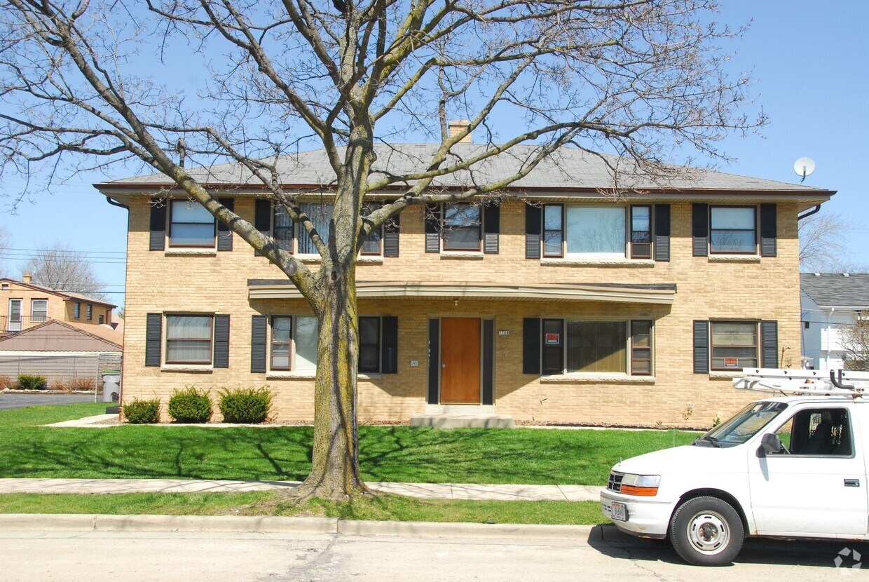 Foto del edificio - 7708 W Howard Ave