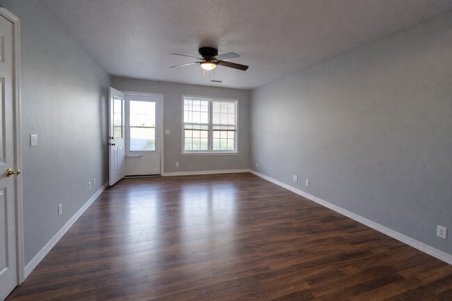 Foto del edificio - 1101-1107 Allen