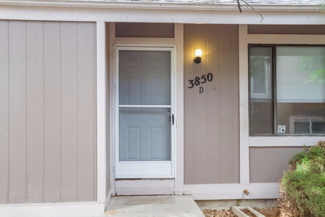 Building Photo - 3850 S Genoa Ct