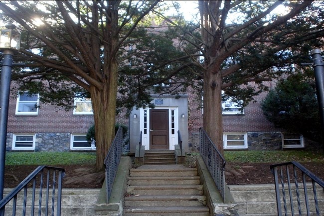 Building Photo - Roymar Apartments