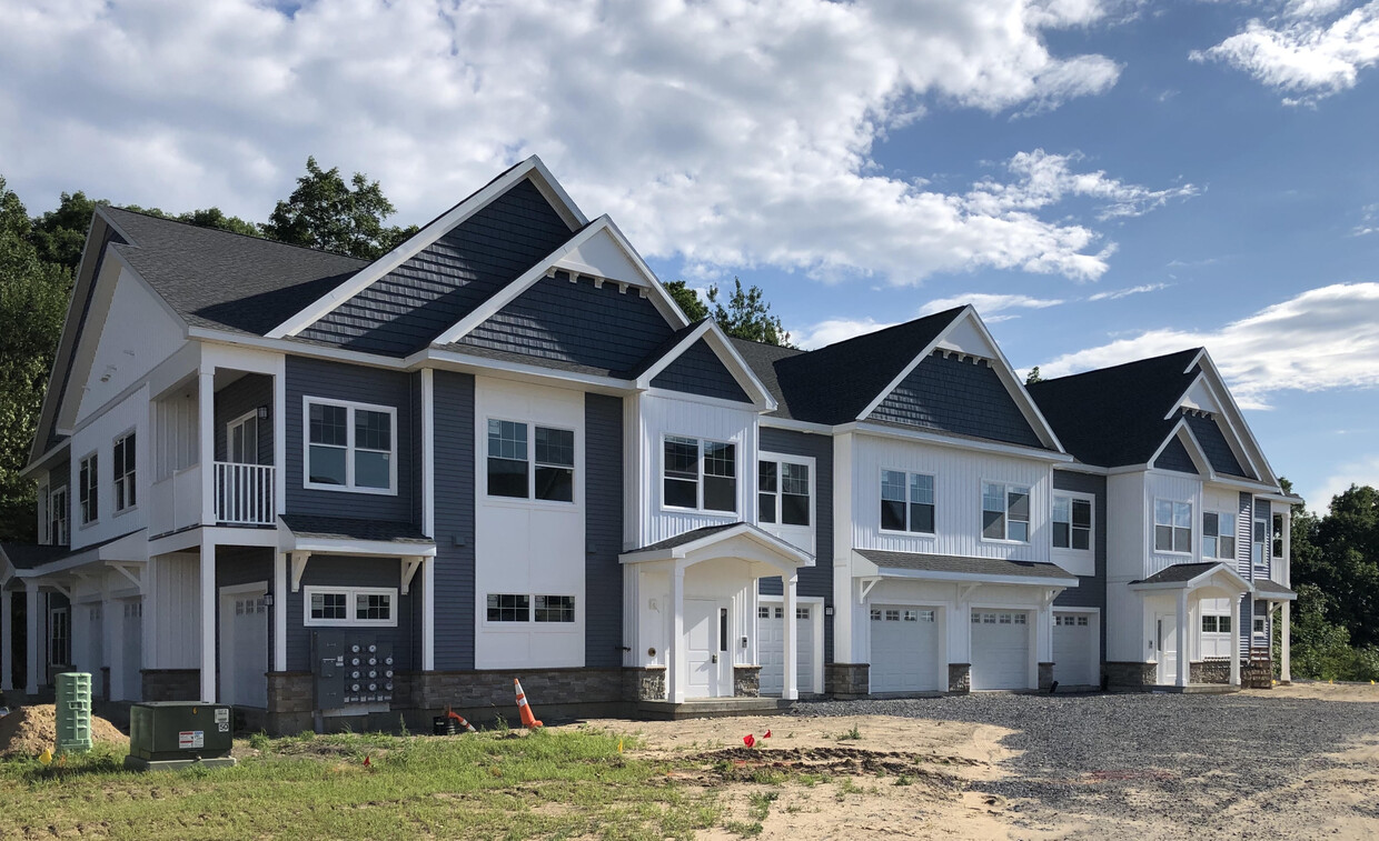 Foto principal - Lofts at Kelley Farms