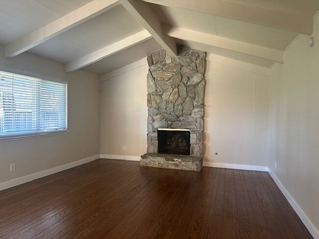 Building Photo - Beautiful Single Story Home in Almaden Cou...