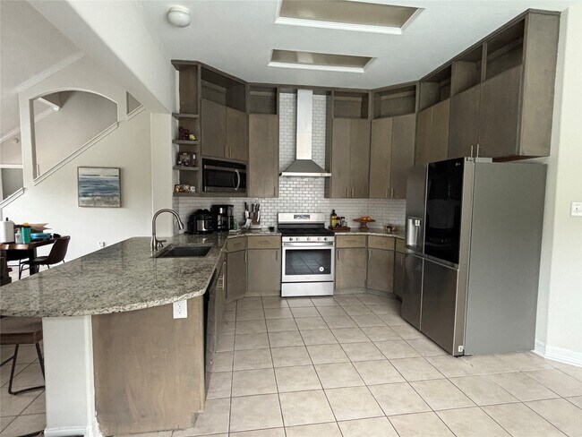 Foto del edificio - 4907 Capesbrook Ct