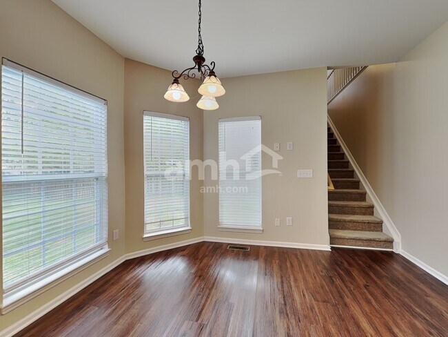 Building Photo - 2943 Glen Echo Ct