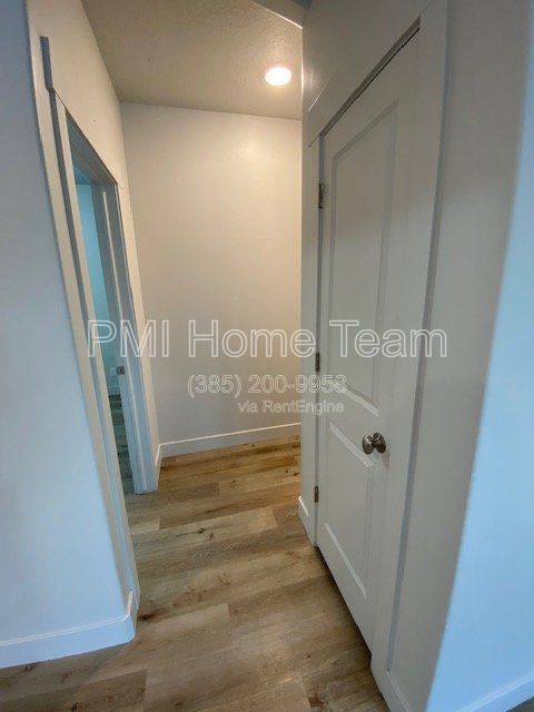 Foto del edificio - 2874 Kiesel Ave