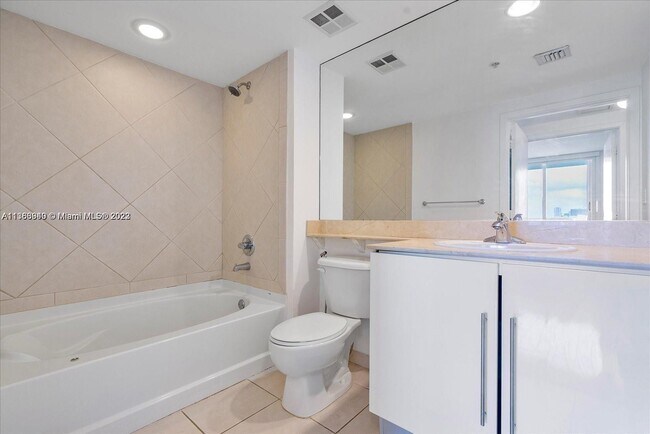 Building Photo - 325 S Biscayne Blvd