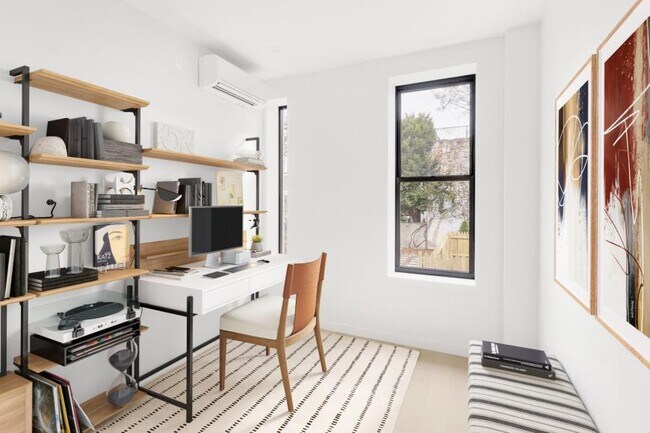 Foto del edificio - 2 bedroom in Brooklyn NY 11232