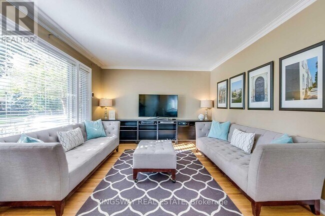 Photo du bâtiment - 408 Lanor Ave