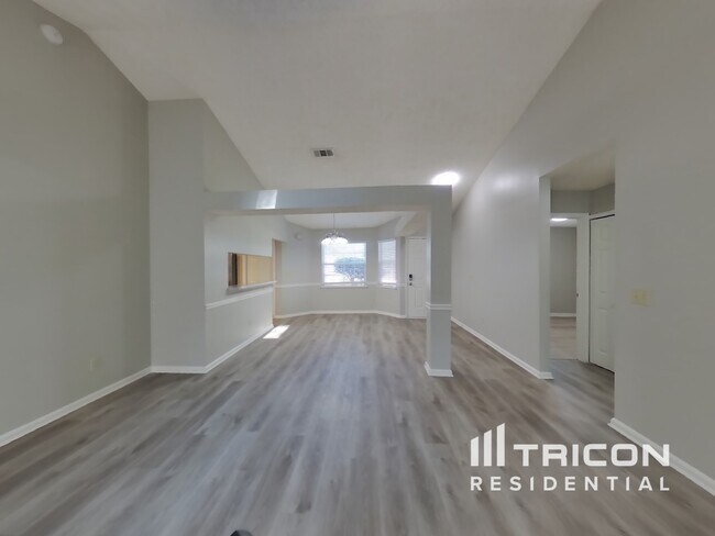Building Photo - 3373 Millcrest Place Jacksonville FL