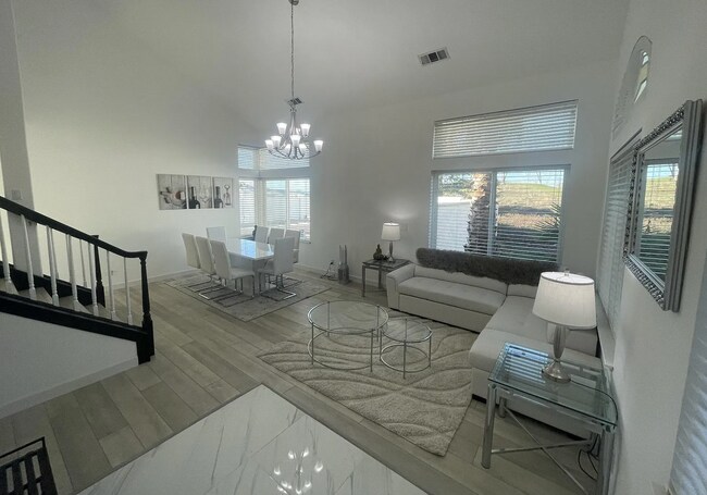 Building Photo - 2250 Flagstone Way