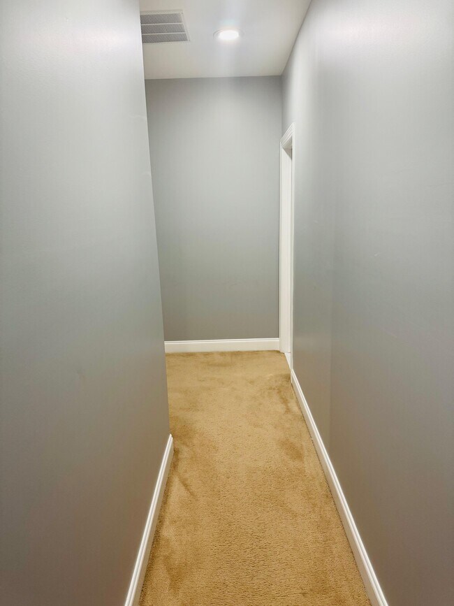 Building Photo - 12821 Midnights Delight Dr