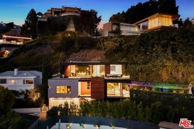 Foto del edificio - 1331 Belfast Dr