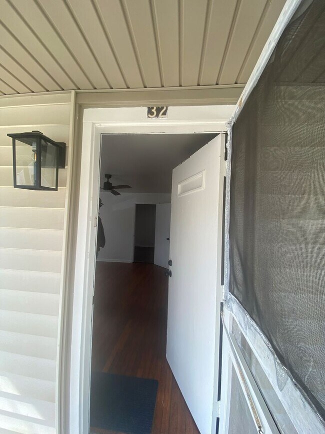 Foto del edificio - Charming one-bedroom oasis available in the heart of Gainesville!