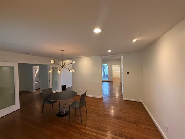 Foto del edificio - 6815 Ravendale Ln