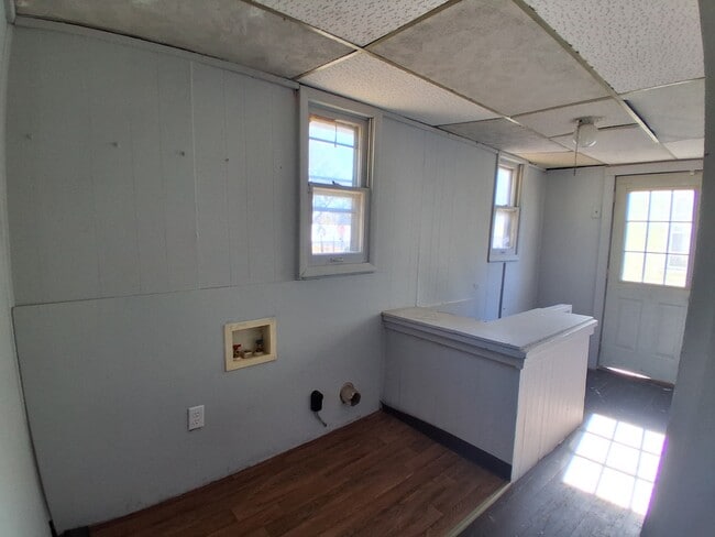 Building Photo - 409 Ave A