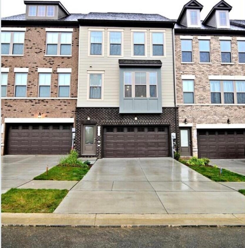 Foto principal - 6923 Gladebrook Rd