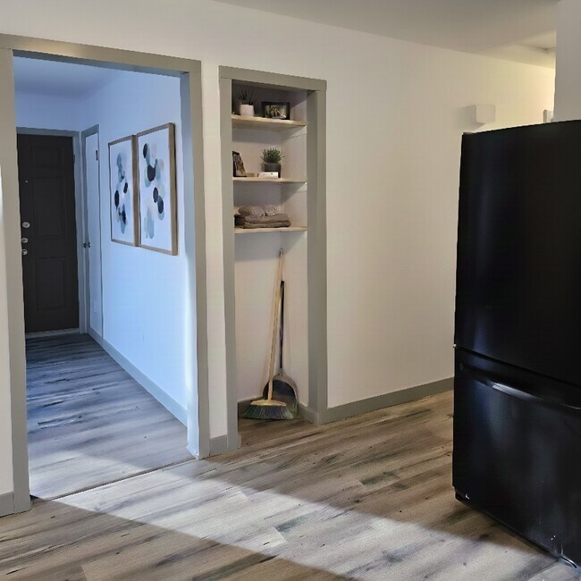 Foto del edificio - 326 New Salem Rd