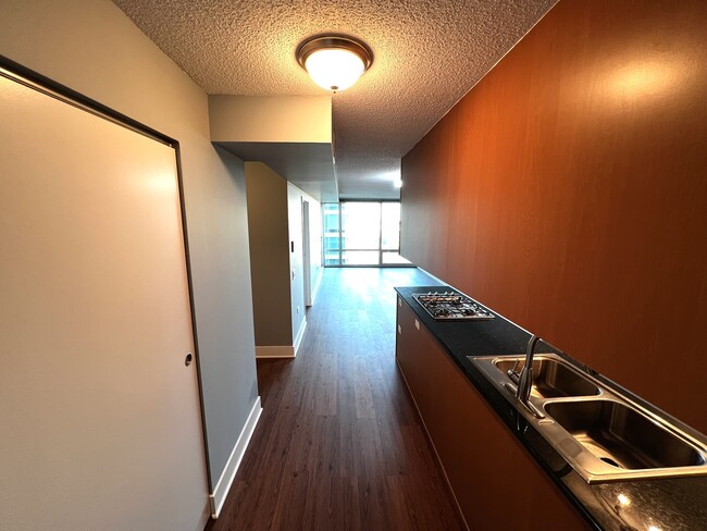 Building Photo - 9655 Woods Dr