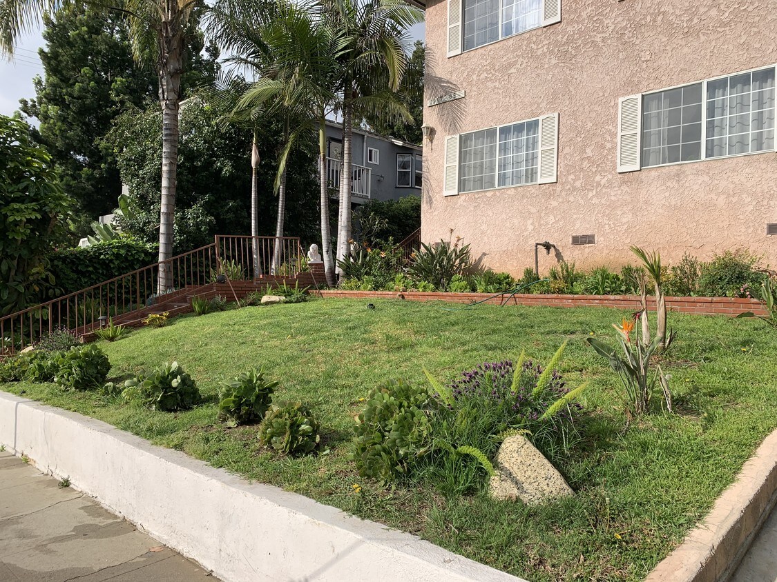 1909 Talmadge St, Los Angeles, CA 90027 Apartments in Los Angeles, CA