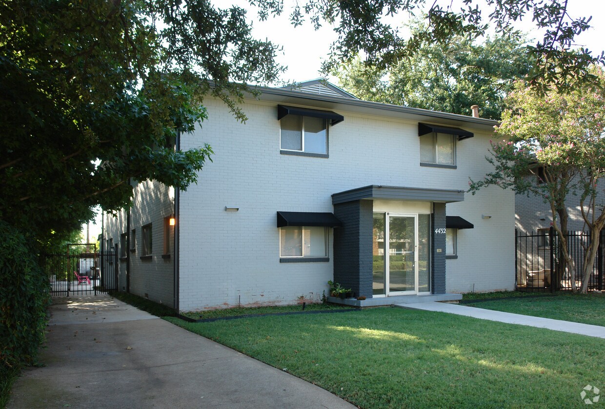 Foto principal - 4432 Cole Ave