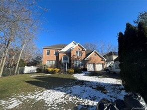 Building Photo - 39 Independence Way