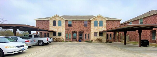 Building Photo - 4825 Erie Ave
