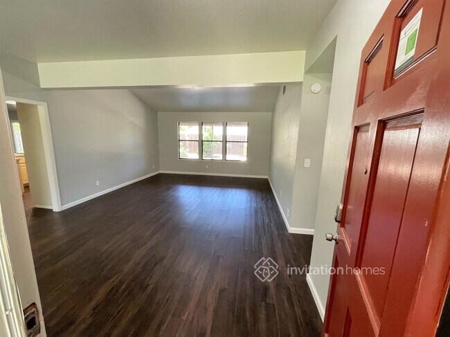 Building Photo - 9254 Tamara Jean Rd