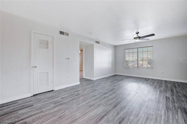Foto del edificio - 1851 Hillpointe Rd