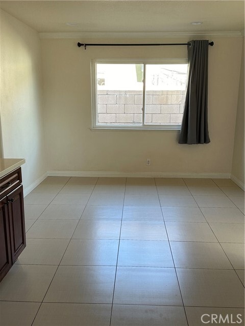 Foto del edificio - 1341 Hartview Ave