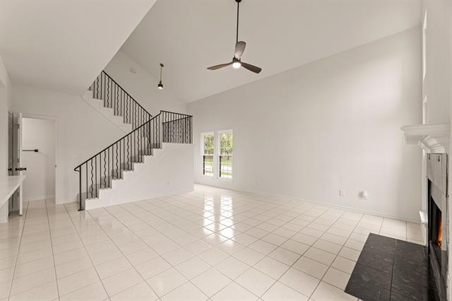 Building Photo - 3345 Devonshire Dr