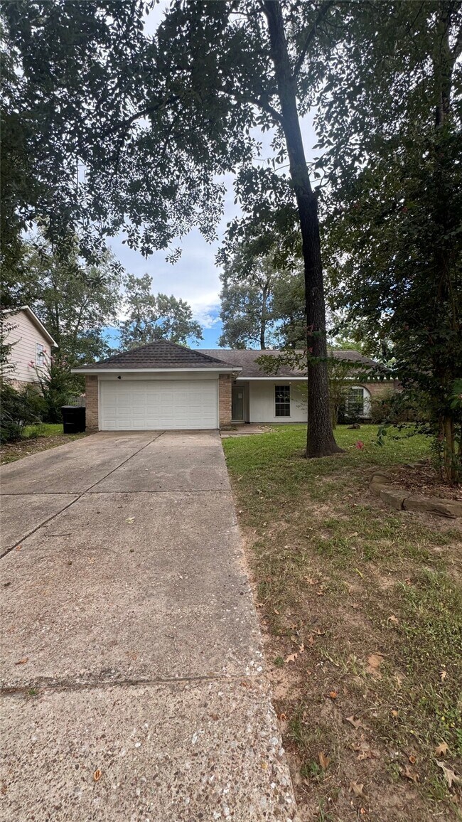 Foto del edificio - 3303 Glen Spring Dr