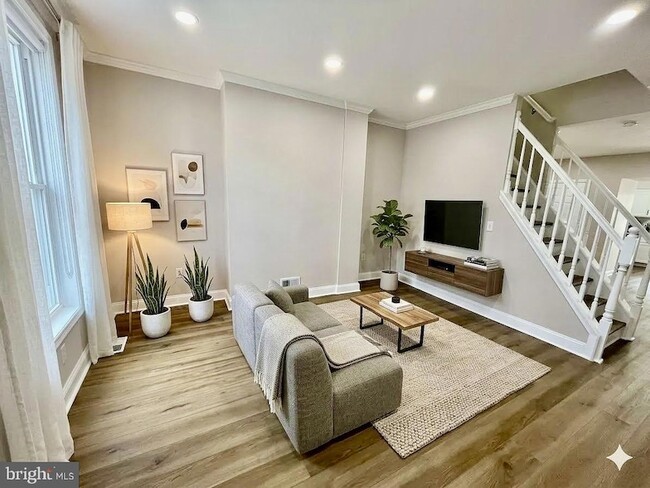 Foto del edificio - 2317 E Fayette St