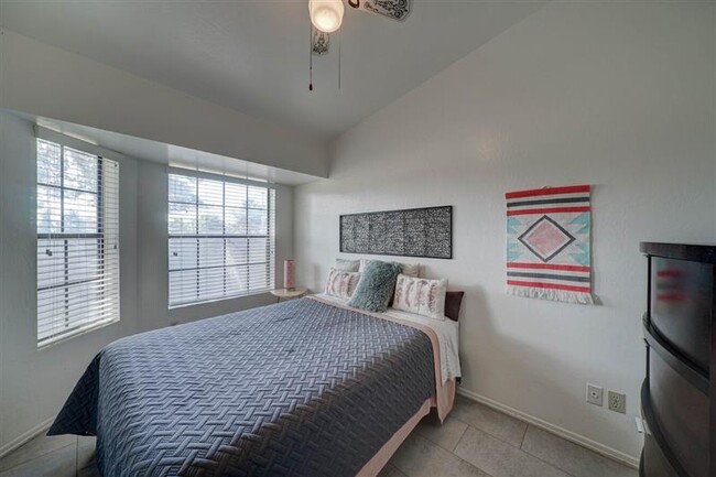 Building Photo - Awesome Gilbert home