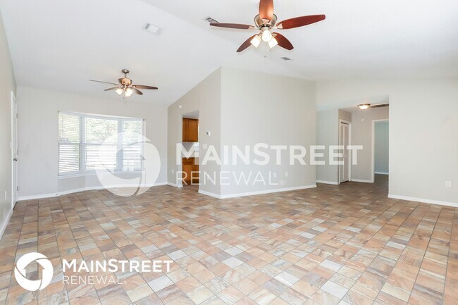 Foto del edificio - 3321 Bluestone Ave