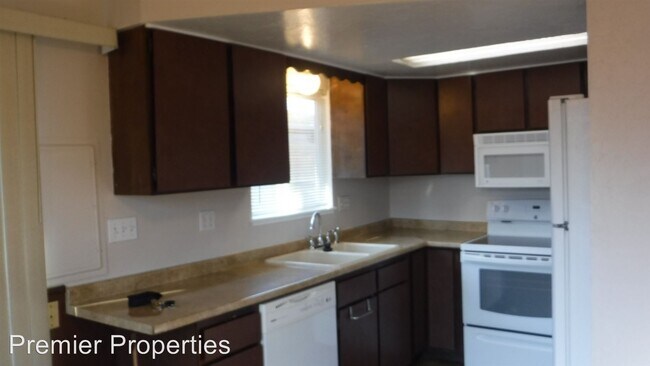 Foto del edificio - 3 br, 2 bath House - 425 Arnold Lane