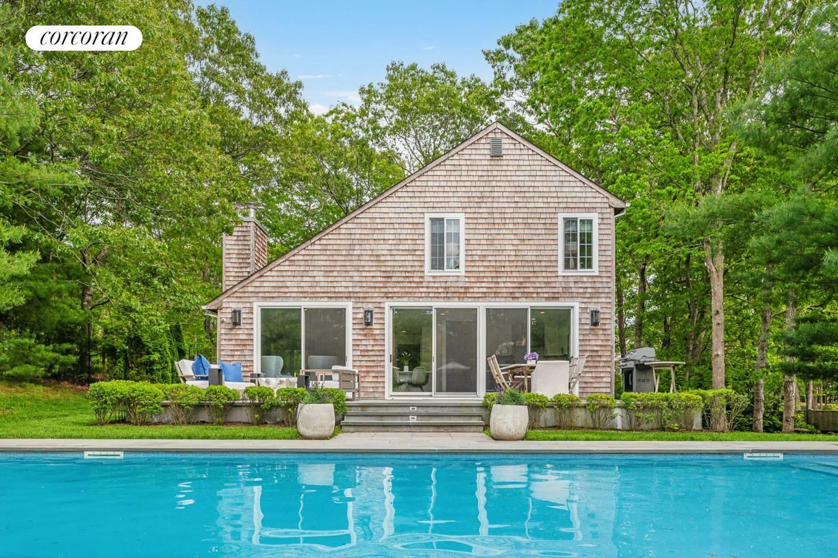 Foto principal - 54 Whooping Hollow Rd