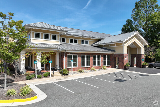 Leasing Office - Stone Pointe