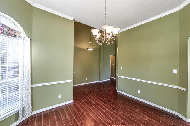 Building Photo - 7815 Blue Stream Ct
