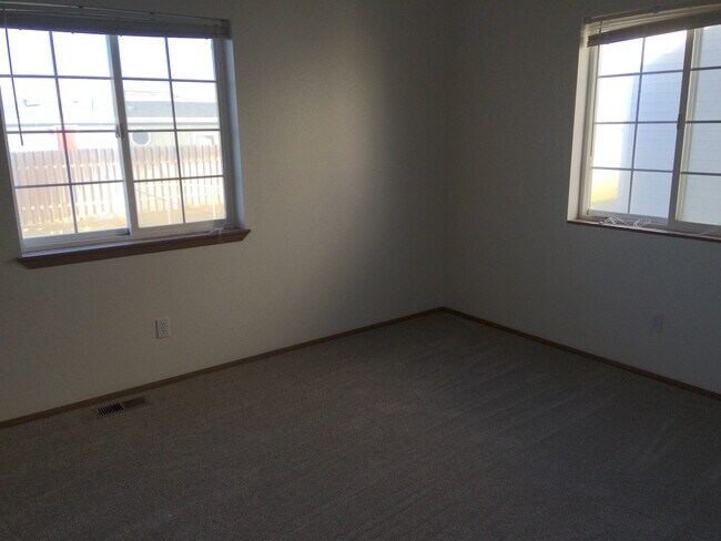 Building Photo - Ephrata House for Rent!