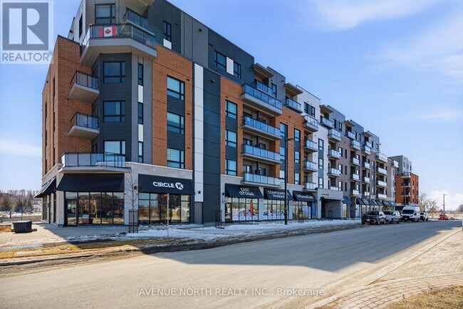 Photo du bâtiment - 1350 Hemlock Rd