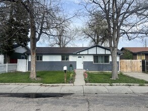 Building Photo - 1335 S Lowell St