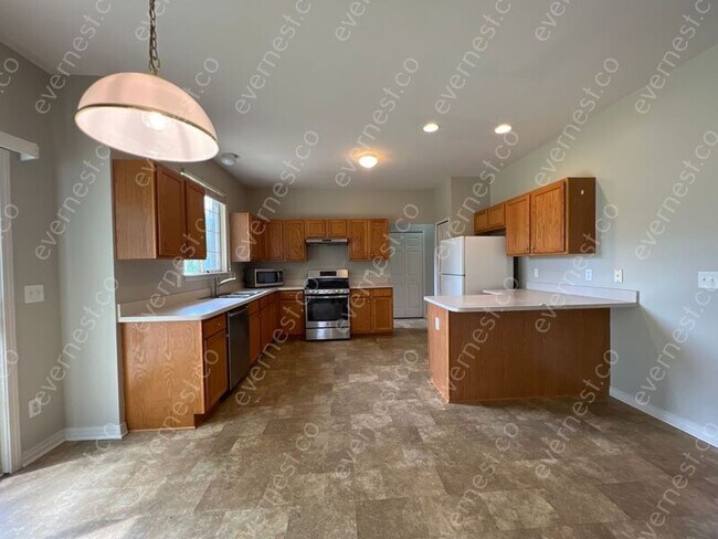 Foto del edificio - 1660 Brookdale Dr