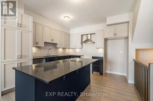 Building Photo - 120 Ryan Reynolds Wy