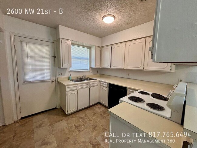 Foto del edificio - 2600 NW 21st-B