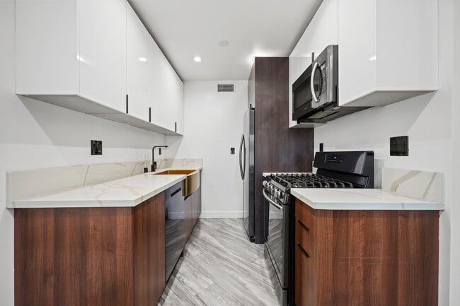 Unit 4 is taken - 230 S. Carondelet St.