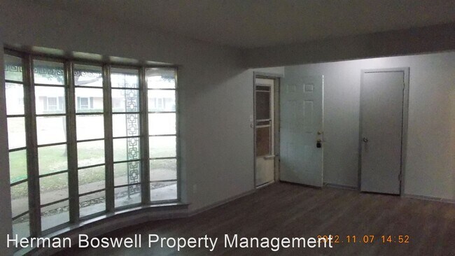 Building Photo - 3 br, 2 bath House - 7816 Chantilly Ln
