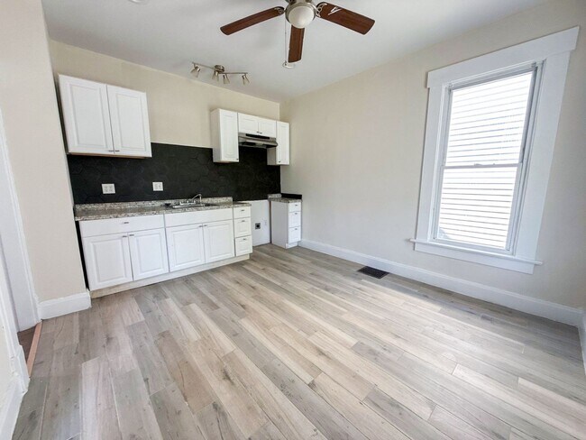 Foto del edificio - Beautifully Renovated 3BR Home Near Downtown and OSU
