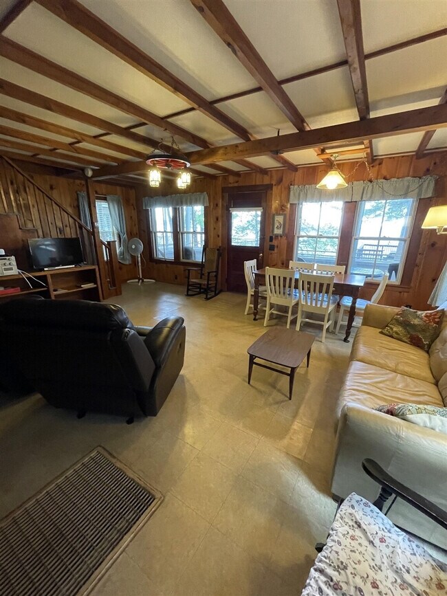 Foto del edificio - 86 Sandy Cove Rd