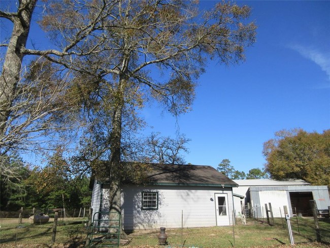 Building Photo - 9174 County Rd 302